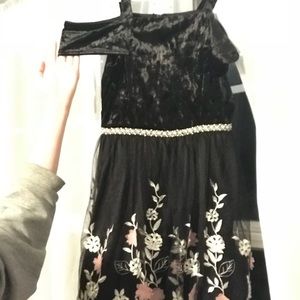 A fabulous junior size 16 dress